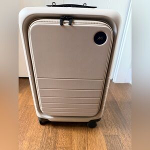 Monos Carry On Pro in Desert Taupe.